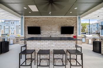 Summer kitchen pavilion with gas grills